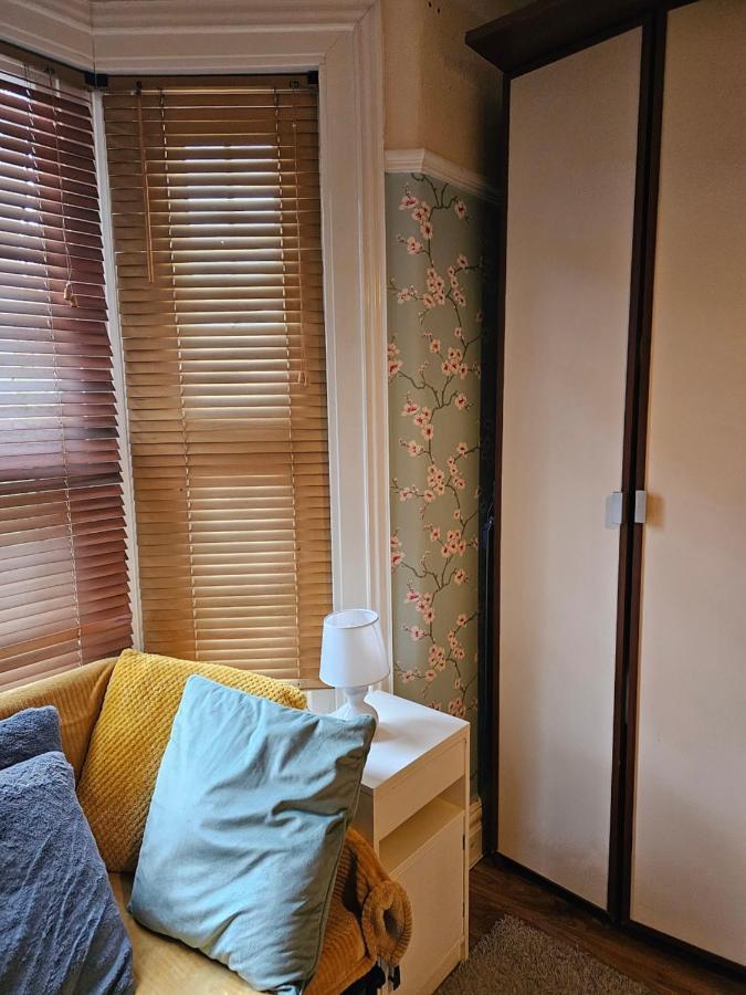 Ensuite Double Room Elizabeth Line Abbeywood Abbey Wood Eksteriør billede
